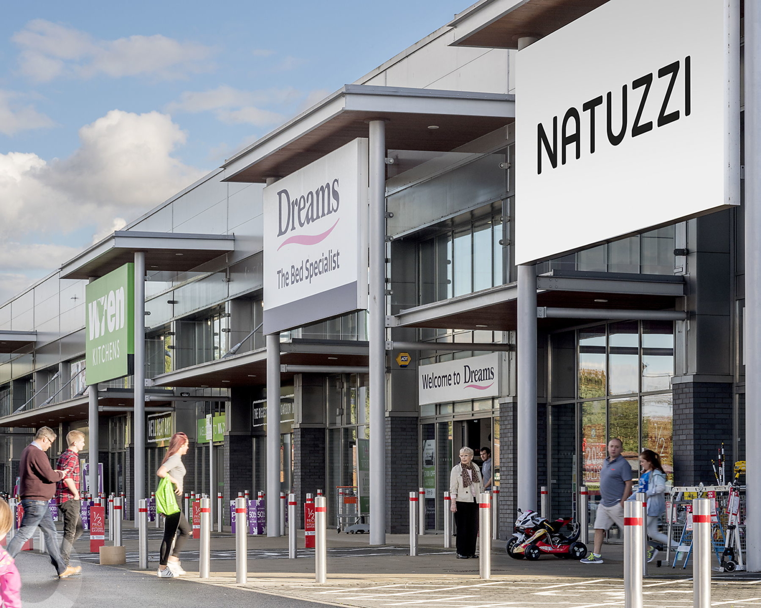 PAISLEY ABBOTSINCH RETAIL PARK Marshall Brown
